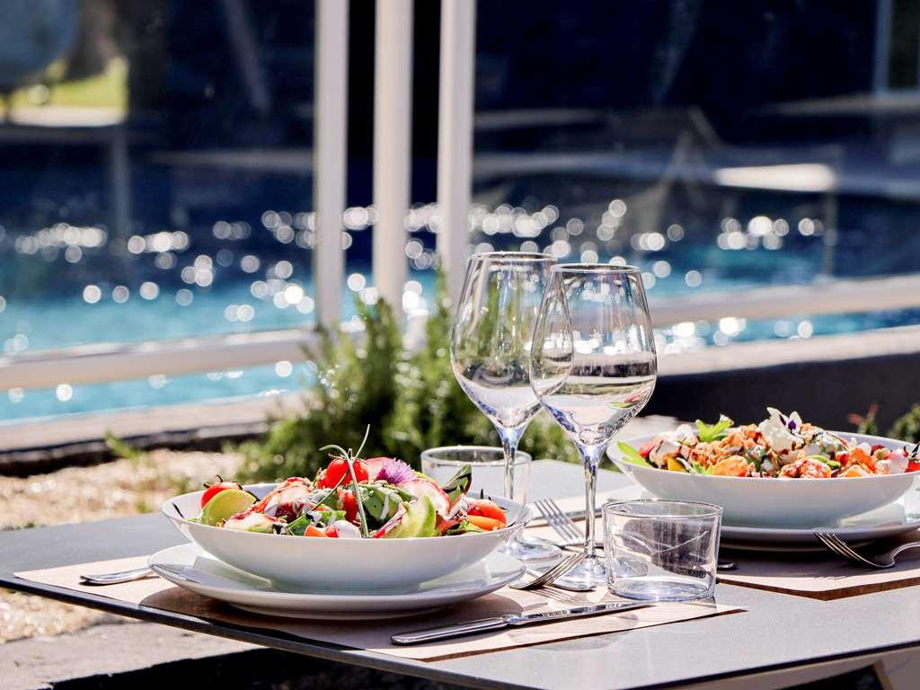 Mercure Pau Palais Des Sports Ресторан фото
