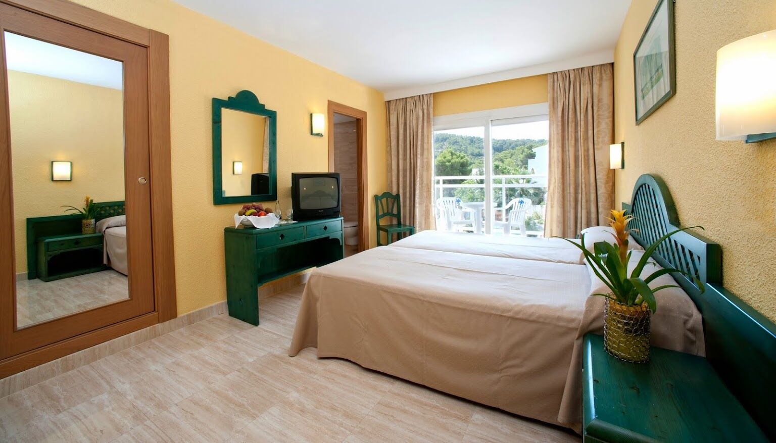 Mercure Pau Palais Des Sports Экстерьер фото